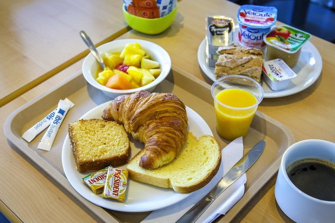 Imagen del bar/restaurante del Hotel Ibis Budget Nimes Caissargues. Foto 12