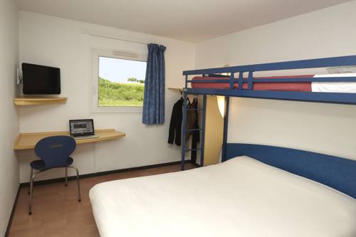 Imagen de la habitación del Hotel Ibis Budget Nuits Saint Georges. Foto 3