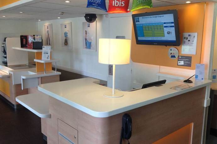 Imagen de los interiores del Hotel Ibis Budget Orgeval. Foto 17