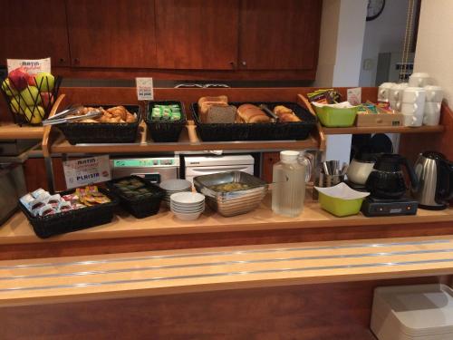 Imagen general del Hotel Ibis Budget Orleans Ouest Meung Sur Loire. Foto 4