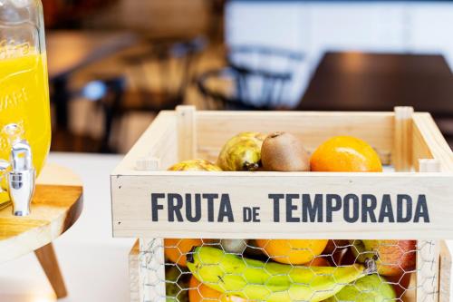 Imagen del bar/restaurante del Hotel Ibis Budget Oviedo. Foto 14