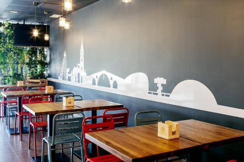 Imagen general del Hotel Ibis Budget Oviedo. Foto 6