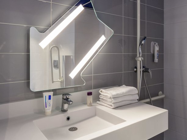 Imagen de la habitación del Hotel Ibis Budget Paris Clichy Mairie. Foto 6