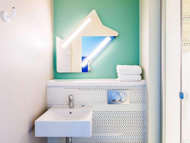 Imagen de la habitación del Hotel Ibis Budget Paris Gennevilliers. Foto 19