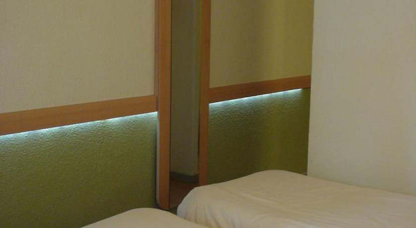 Imagen de la habitación del Hotel Ibis Budget Paris Porte De Bagnolet. Foto 14