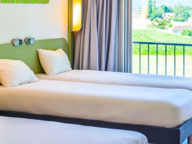 Imagen de la habitación del Hotel Ibis Budget Pau Lescar. Foto 8