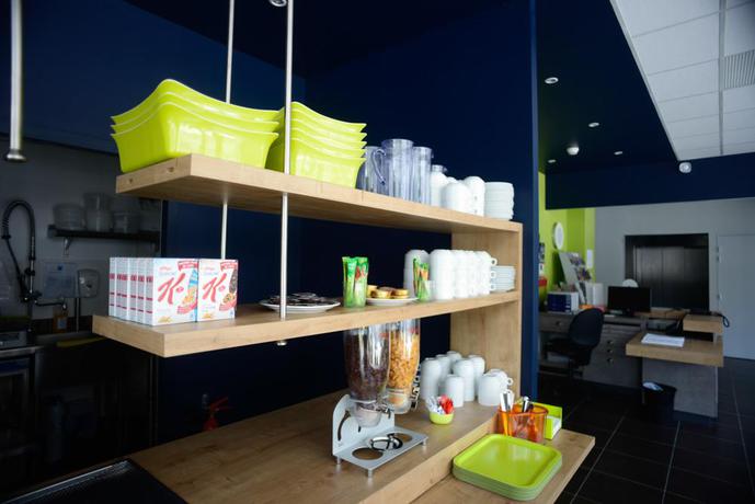 Imagen del bar/restaurante del Hotel Ibis Budget Poitiers Centre Gare. Foto 4