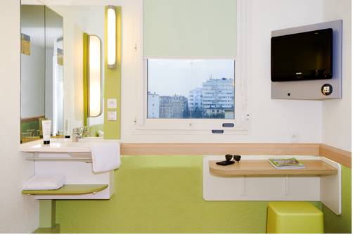 Imagen de la habitación del Hotel Ibis Budget Pontivy. Foto 9