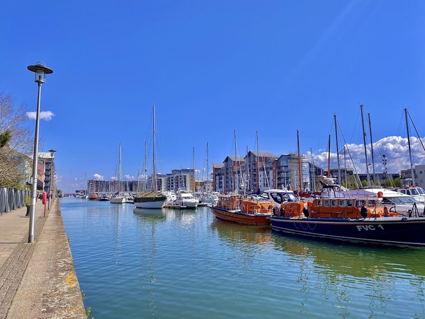 Imagen de los exteriores del Hotel Ibis Budget Portishead Marina. Foto 5