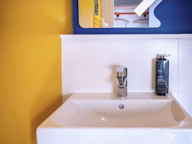 Imagen general del Hotel Ibis Budget Reims Parc Des Expositions, Reims. Foto 3