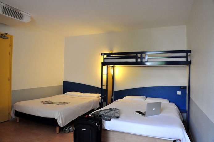 Imagen de la habitación del Hotel Ibis Budget Rennes Cesson. Foto 16