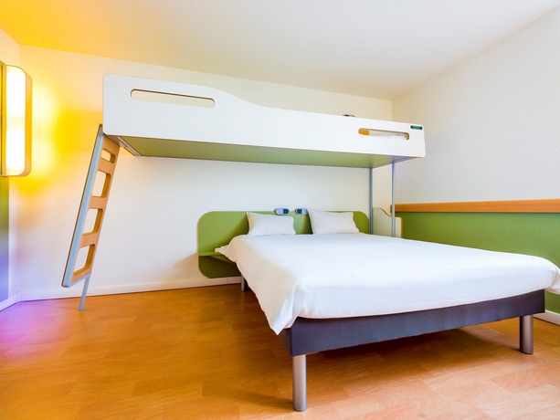 Imagen de la habitación del Hotel Ibis Budget Rennes Chantepie. Foto 17