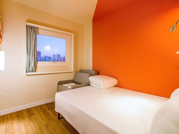 Imagen de la habitación del Hotel Ibis Budget Ribeir&atilde;o Preto Vila Do Golf. Foto 7