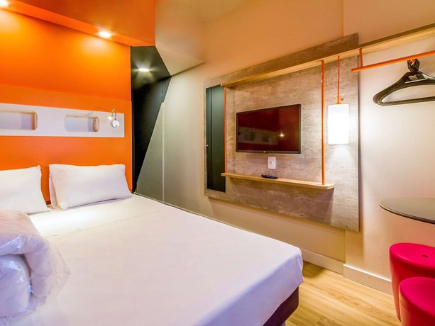 Imagen de la habitación del Hotel Ibis Budget Ribeir&atilde;o Preto Vila Do Golf. Foto 14