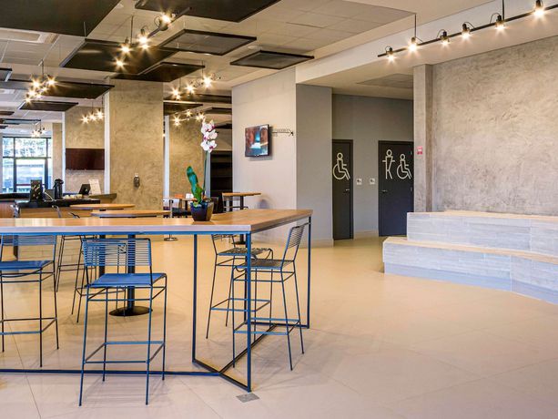 Imagen del bar/restaurante del Hotel Ibis Budget Ribeir&atilde;o Preto Vila Do Golf. Foto 3