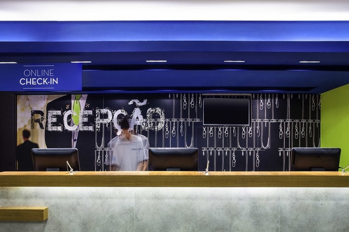 Imagen de los interiores del Hotel Ibis Budget Rj Copacabana. Foto 14