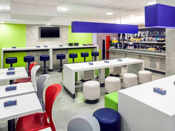 Imagen del bar/restaurante del Hotel Ibis Budget Rj Copacabana. Foto 8