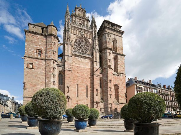 Imagen de los exteriores del Hotel Ibis Budget Rodez. Foto 10