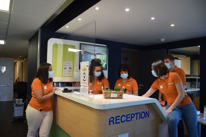 Imagen de los interiores del Hotel Ibis Budget Rodez. Foto 12