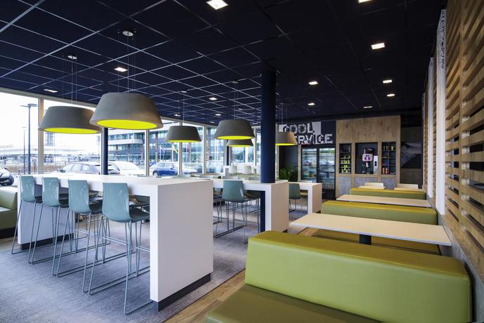 Imagen de los interiores del Hotel Ibis Budget Rotterdam The Hague Airport. Foto 5