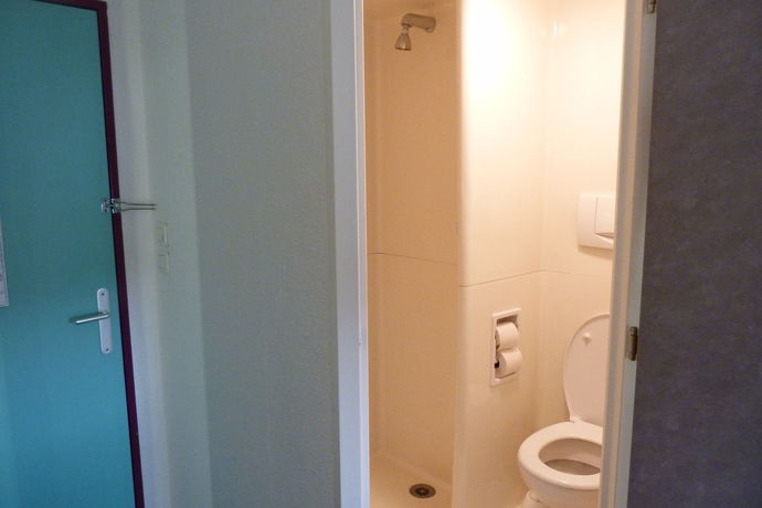 Imagen de los interiores del Hotel Ibis Budget Rouen Petit Quevilly. Foto 10