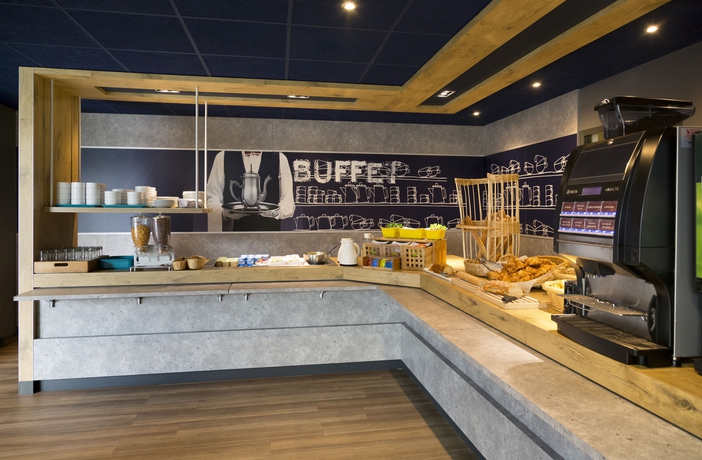 Imagen del bar/restaurante del Hotel Ibis Budget Saint Malo Centre. Foto 7