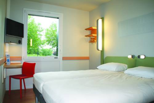 Imagen de la habitación del Hotel Ibis Budget Saint Pourcain. Foto 11