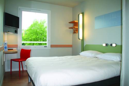 Imagen de la habitación del Hotel Ibis Budget Saint Pourcain. Foto 12