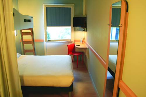 Imagen de la habitación del Hotel Ibis Budget Saint Pourcain. Foto 15