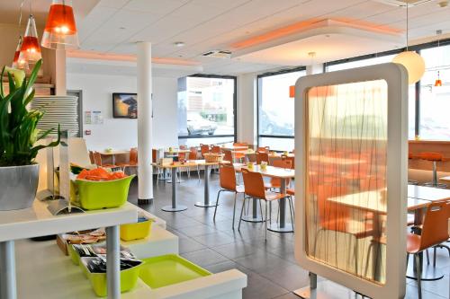 Imagen del bar/restaurante del Hotel Ibis Budget Saint-quentin Centre Gare. Foto 3