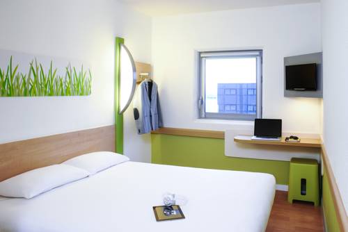 Imagen de la habitación del Hotel Ibis Budget Santeny. Foto 14