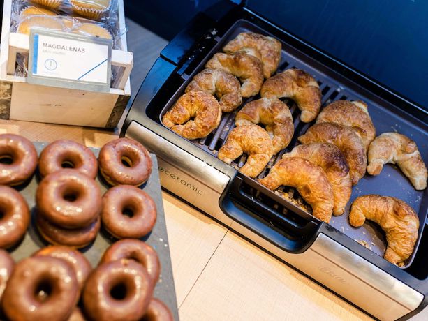 Imagen del bar/restaurante del Hotel Ibis Budget Santiago Providencia. Foto 3