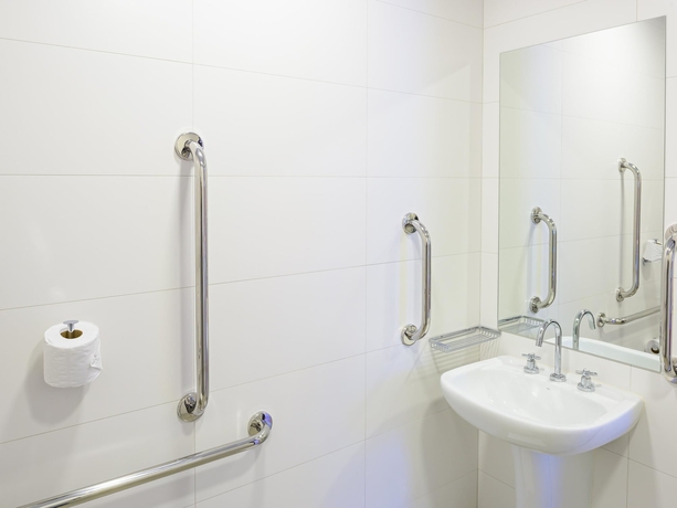 Imagen de la habitación del Hotel Ibis Budget Santos Gonzaga. Foto 9