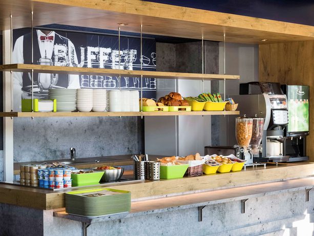 Imagen del bar/restaurante del Hotel Ibis Budget Sélestat. Foto 7