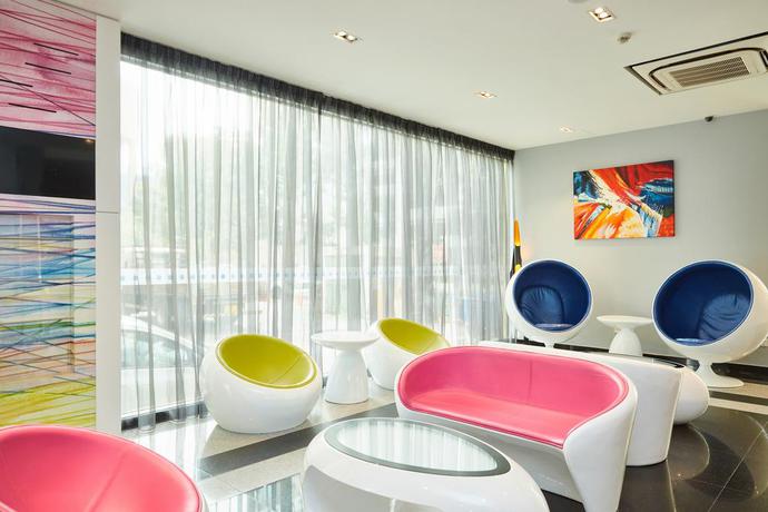 Imagen de los interiores del Hotel Ibis Budget Singapore Imperial. Foto 10