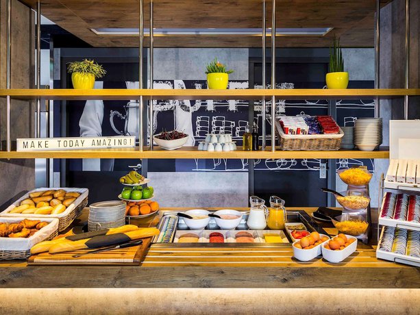 Imagen del bar/restaurante del Hotel Ibis Budget Stein Maastricht. Foto 5