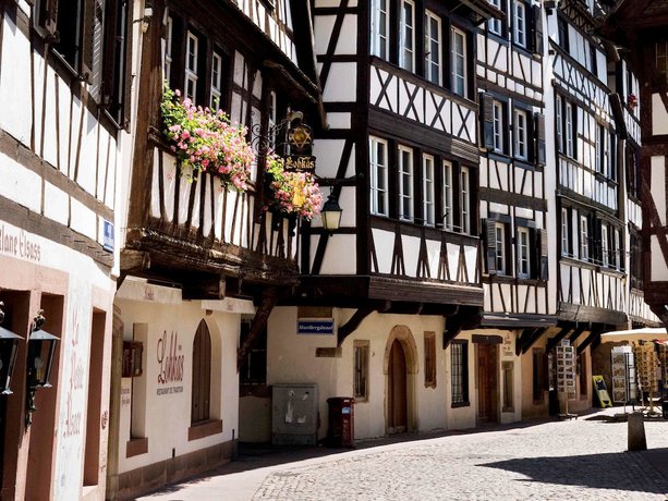 Imagen general del Hotel Ibis Budget Strasbourg Centre Gare. Foto 2