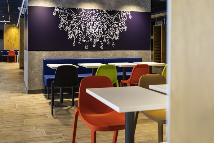 Imagen del bar/restaurante del Hotel Ibis Budget Strasbourg Centre Republique. Foto 2