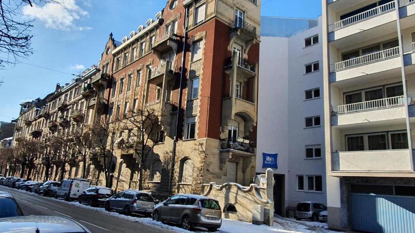 Imagen de los exteriores del Hotel Ibis Budget Strasbourg Centre Republique. Foto 20
