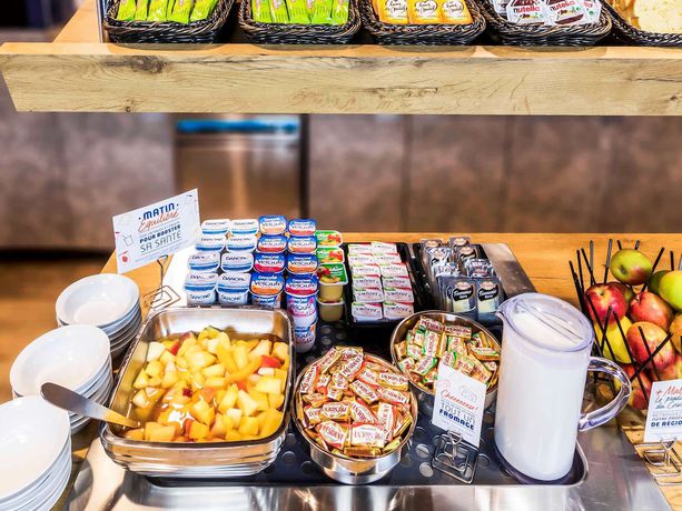 Imagen del bar/restaurante del Hotel Ibis Budget Strasbourg la Vigie. Foto 9