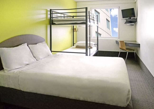 Imagen de la habitación del Hotel Ibis Budget Sydney Airport. Foto 10