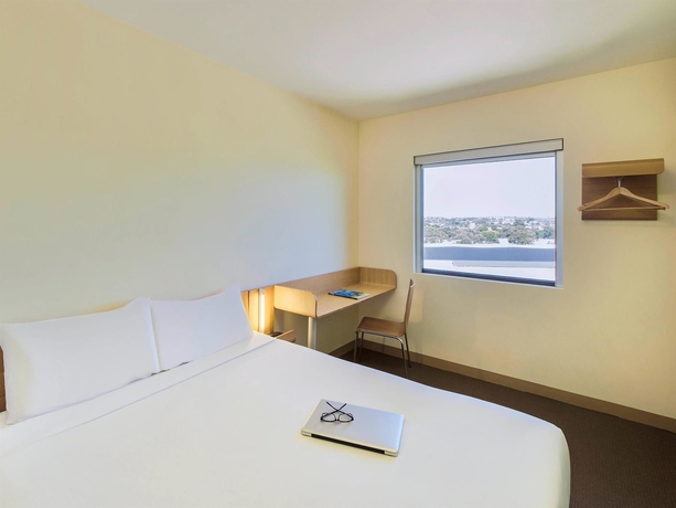 Imagen de la habitación del Hotel Ibis Budget Sydney Olympic Park. Foto 10