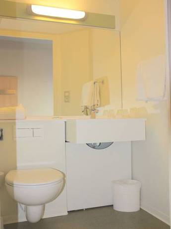 Imagen de la habitación del Hotel Ibis Budget Thonon Les Bains. Foto 4