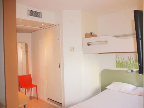 Imagen de la habitación del Hotel Ibis Budget Thonon Les Bains. Foto 6