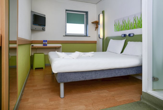 Imagen de la habitación del Hotel Ibis Budget Tours Nord. Foto 10