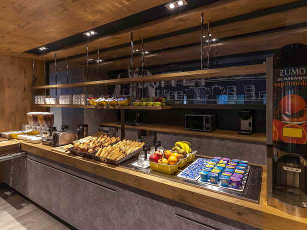 Imagen general del Hotel Ibis Budget Valencia Aeropuerto. Foto 2