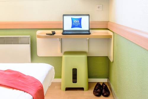 Imagen de la habitación del Hotel Ibis Budget Valenciennes Petite Forêt. Foto 3