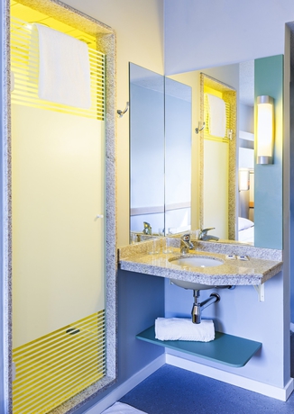 Imagen de la habitación del Hotel Ibis Budget Versailles Coignières. Foto 9