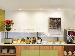 Imagen del bar/restaurante del Hotel Ibis Budget Wentworthville. Foto 2