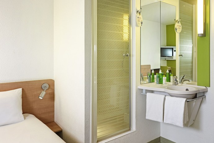 Imagen de la habitación del Hotel Ibis Budget Wroclaw Stadion. Foto 8